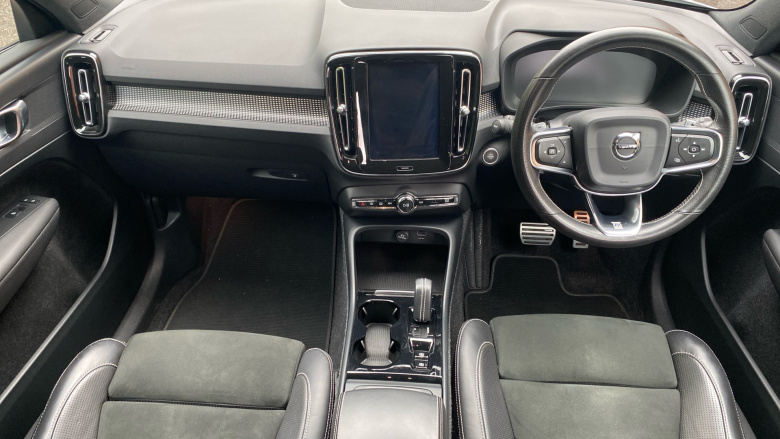 Volvo Xc40 2.0 T5 R DESIGN 5dr AWD Geartronic Petrol Estate